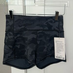 Lululemon In Movement Short 2.5”